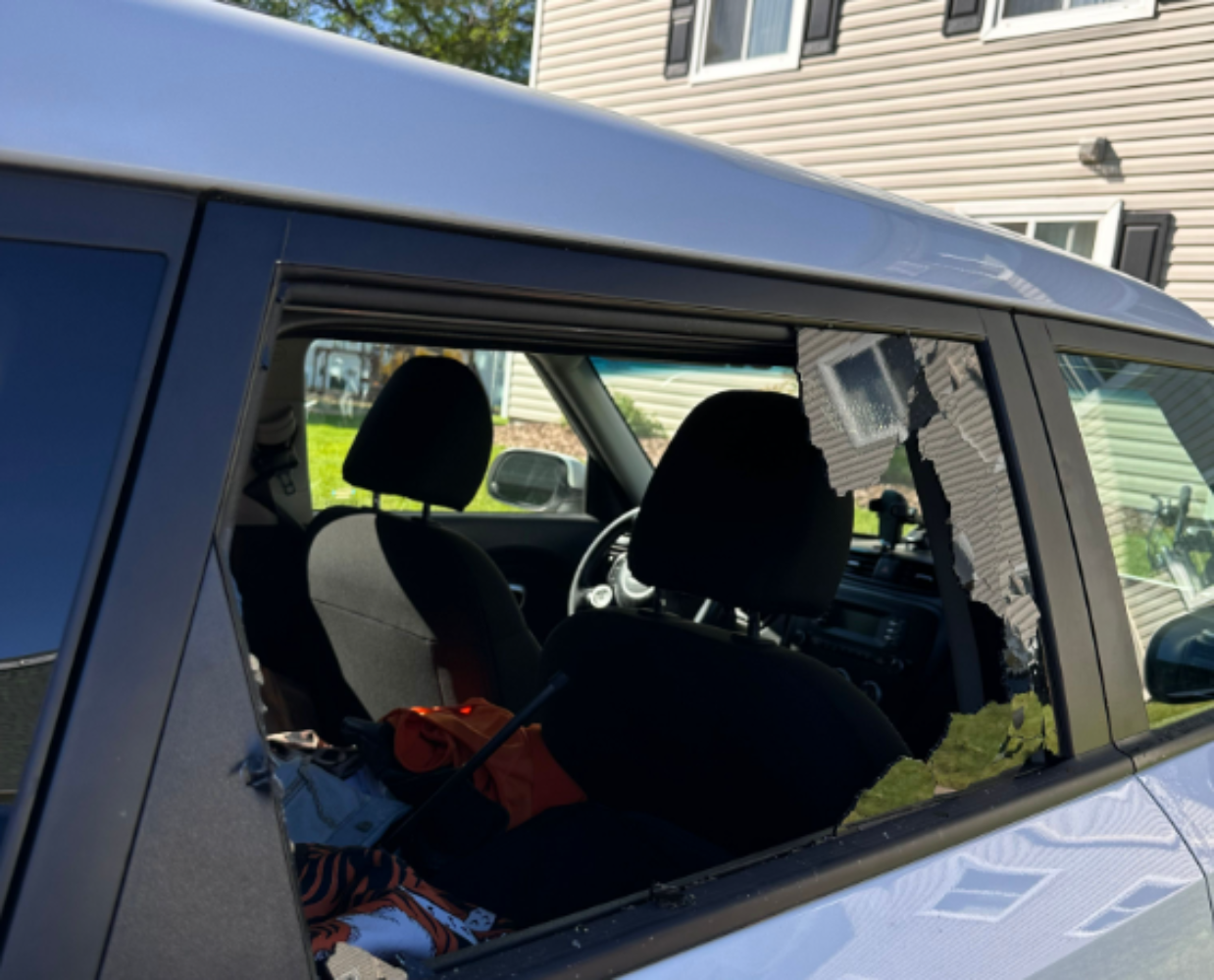Rochester Woman Has Car Broken Into