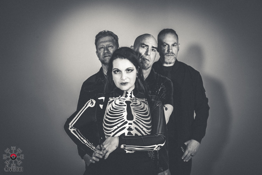 Beautiful Skeletons Make Creativity a Team Sport